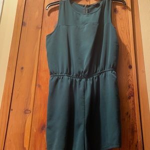 Forever 21 emerald green romper
